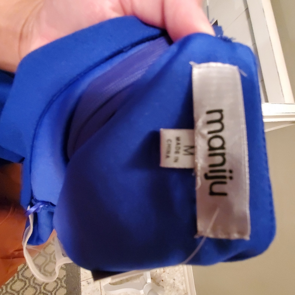 Dress - Picture 14 of 16